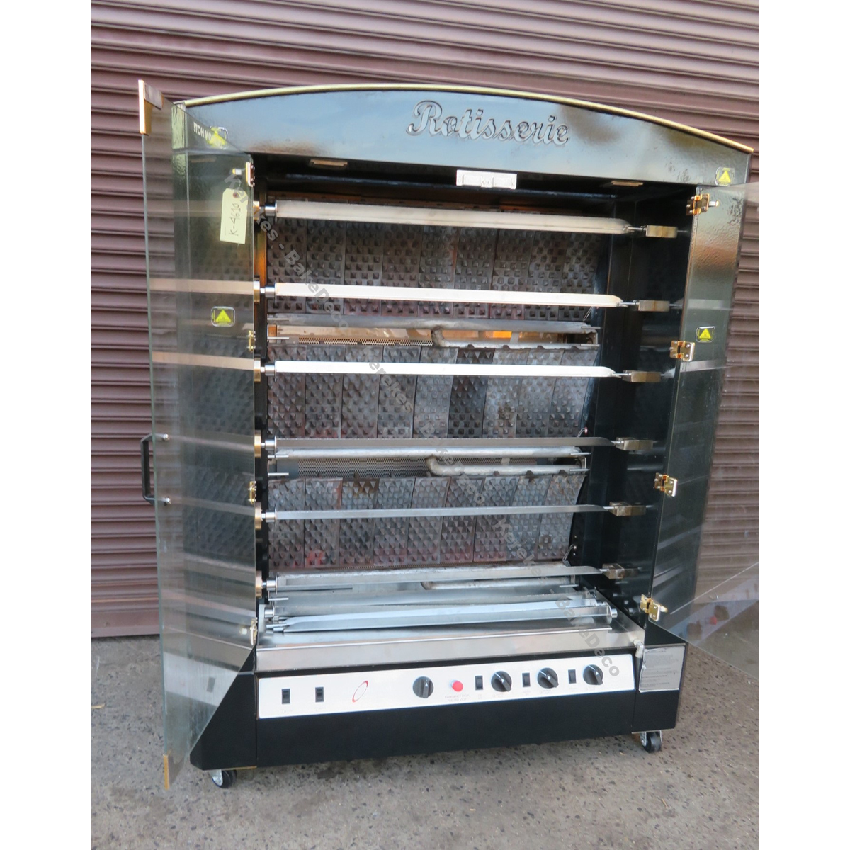 Alto Shaam AR-6G Vertical Gas Rotisserie with 6 Spits, Used Great Condition image 3