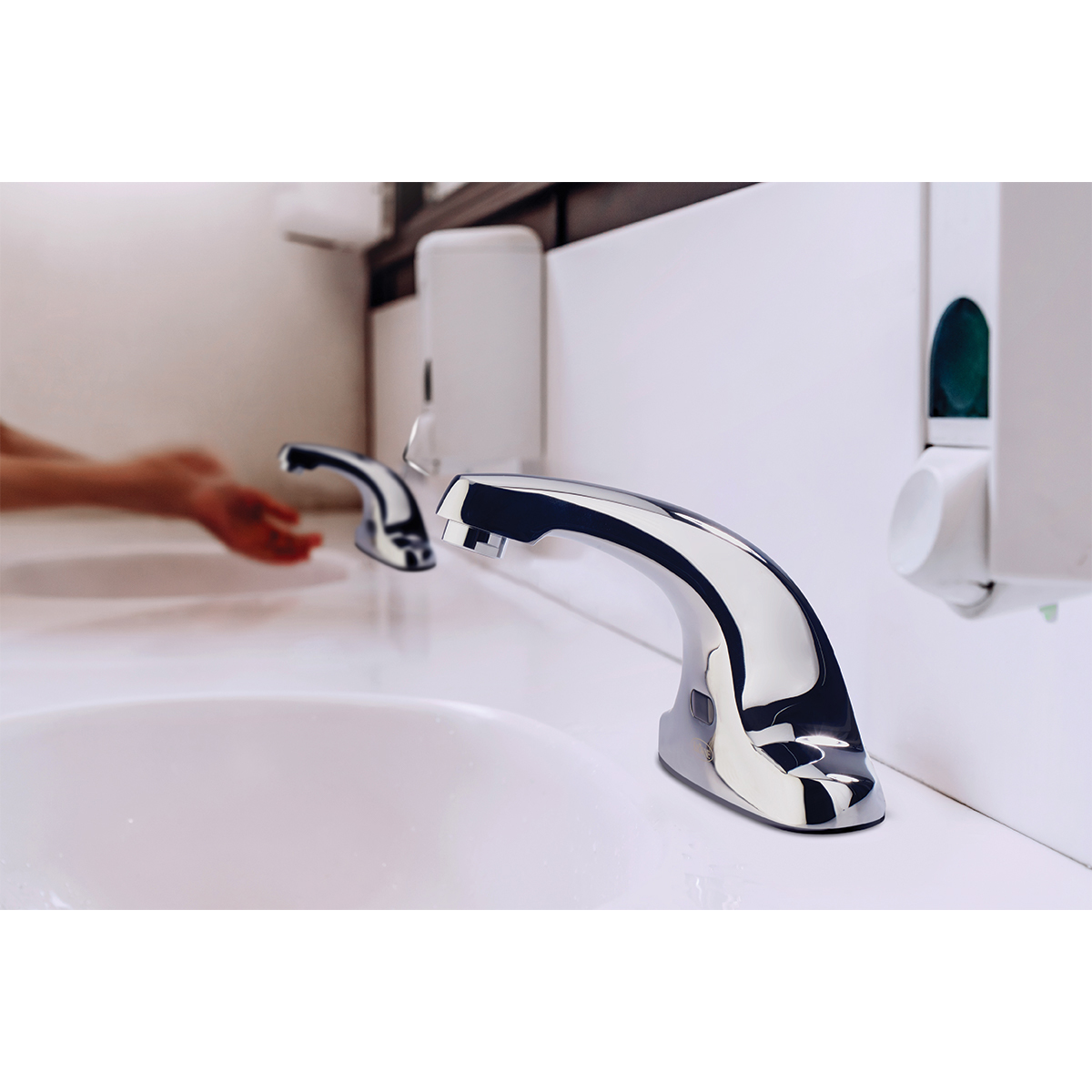 Krowne Electronic Hands Free Faucet 16-197 image 2