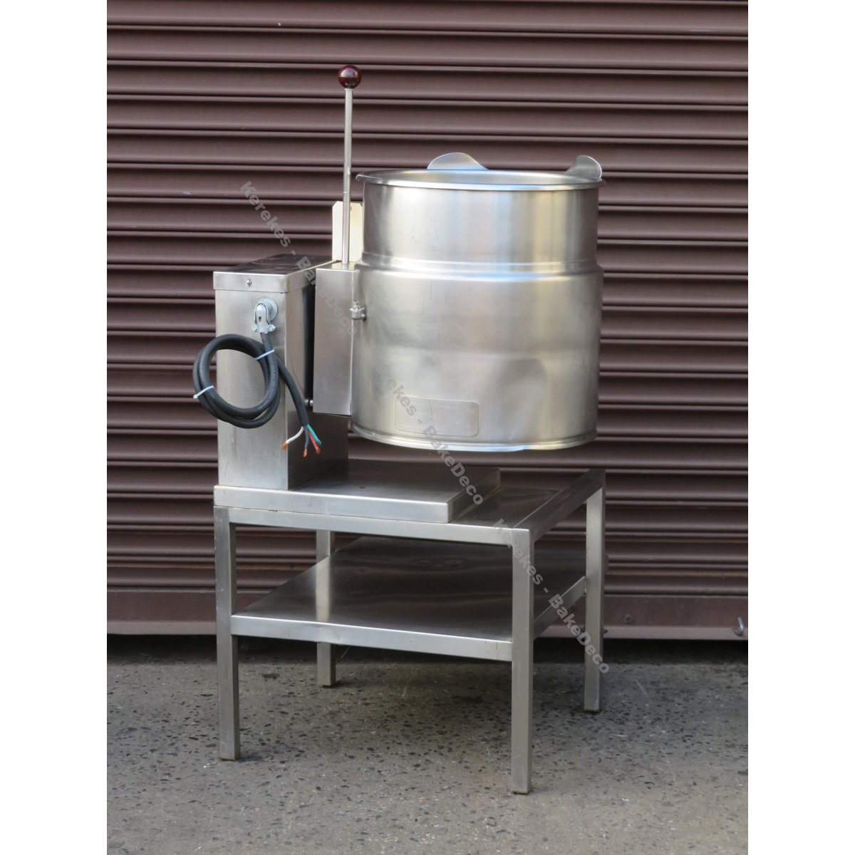 Cleveland Kettle 10 gal, Electric, KET-10T, Used Great Condition image 4