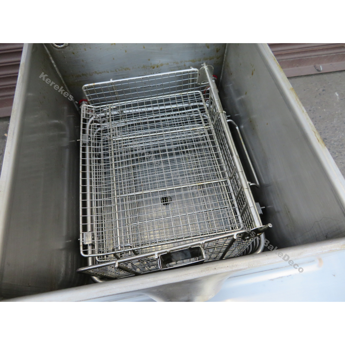 Shine Preassure Fryer P007, Used Great Condition image 7