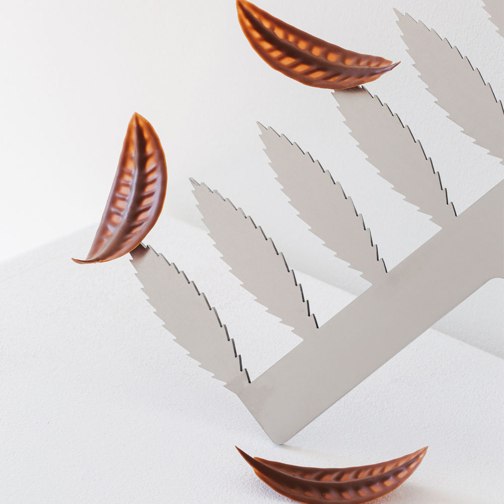 Martellato Chocolate Feather Comb, 60 mm image 1