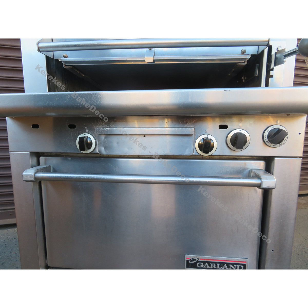 Garland M60XR Natural Gas Broiler With Oven, Used Good Condition image 5