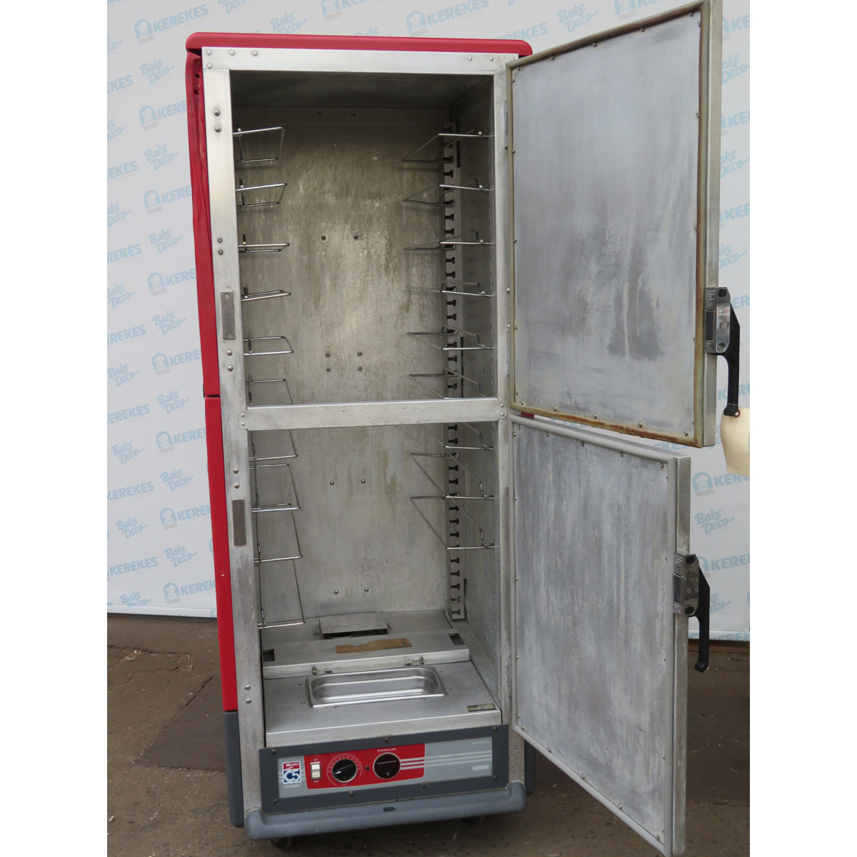 Metro C539-HDS-U Mobile Insulated Heated Holding and Proofing Cabinet, Used Good Condition image 2