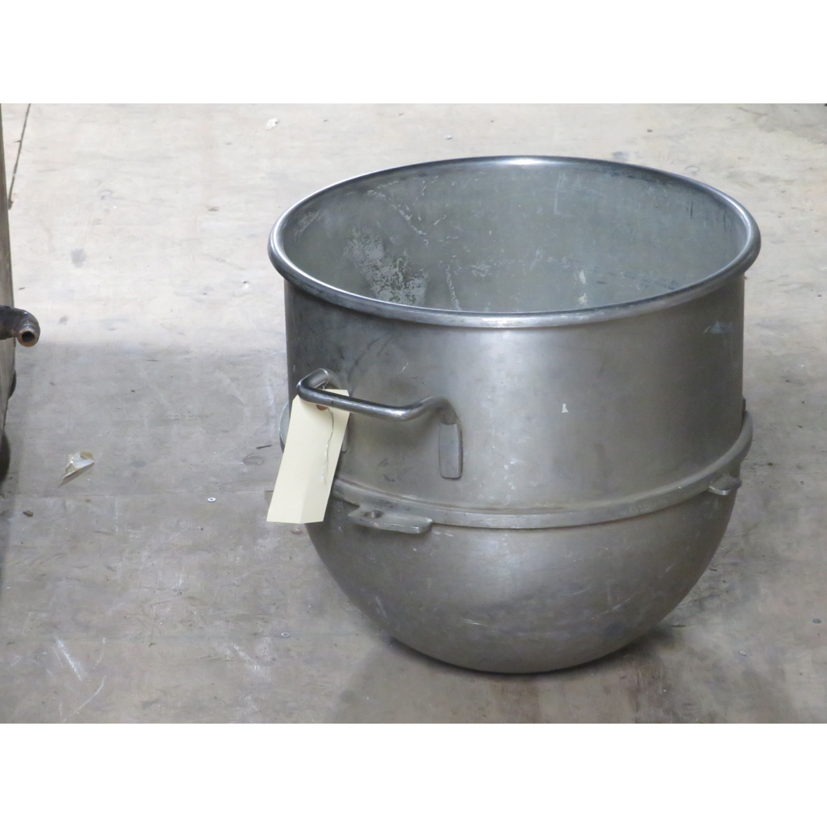 Hobart 00-275686 VMLHP40 40-Quart Bowl for 80 to 40 Bowl Adapter, Used Excellent Condition image 1