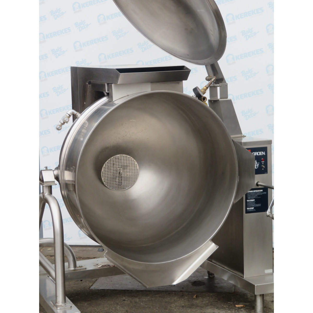 Groen DHT-80 80 Gallon Tilt Kettle, Used Great Condition image 4