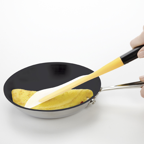 Oxo Good Grips Flip & Fold Omelet Turner image 2