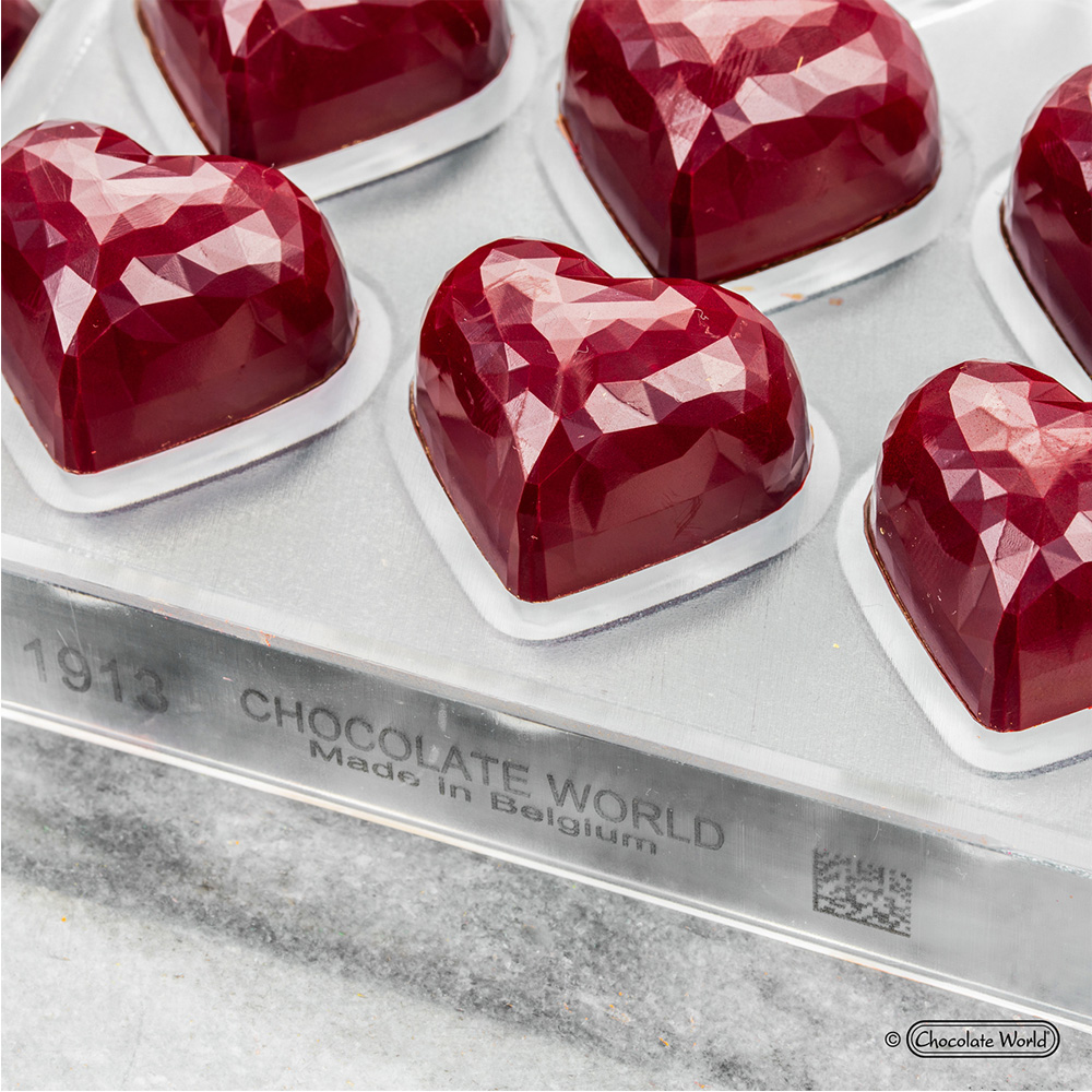 Chocolate World Polycarbonate Chocolate Mold, Faceted Heart, 21 Cavities image 1