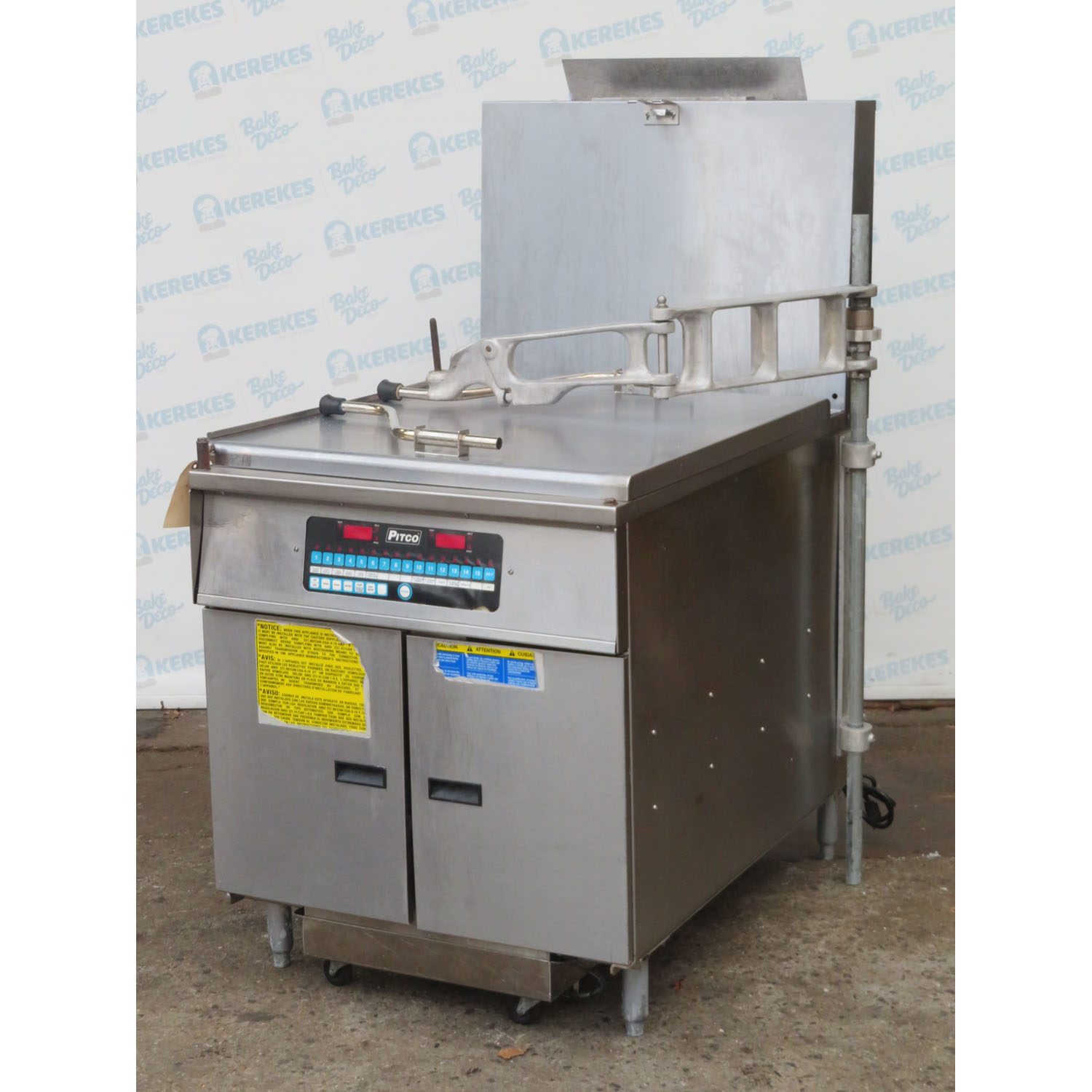 Pitco DD24RUFM Gas Donut Fryer with Oil Filter, Used Great Condition image 3
