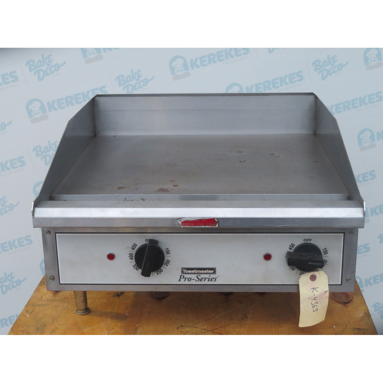 Toastmaster TMGE-24 24" Electric Griddle, Used Very Good Condition image 1