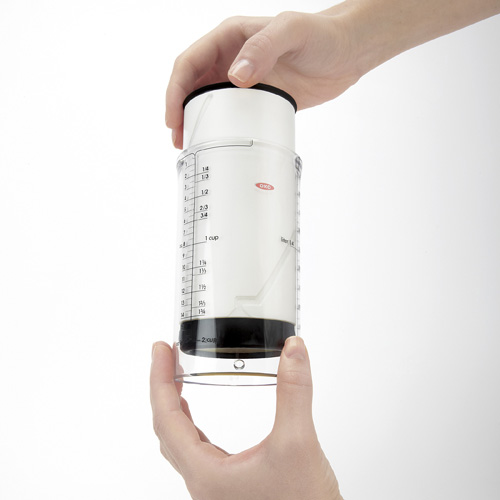 Gadgets: OXO Mini Adjustable Measuring Cup