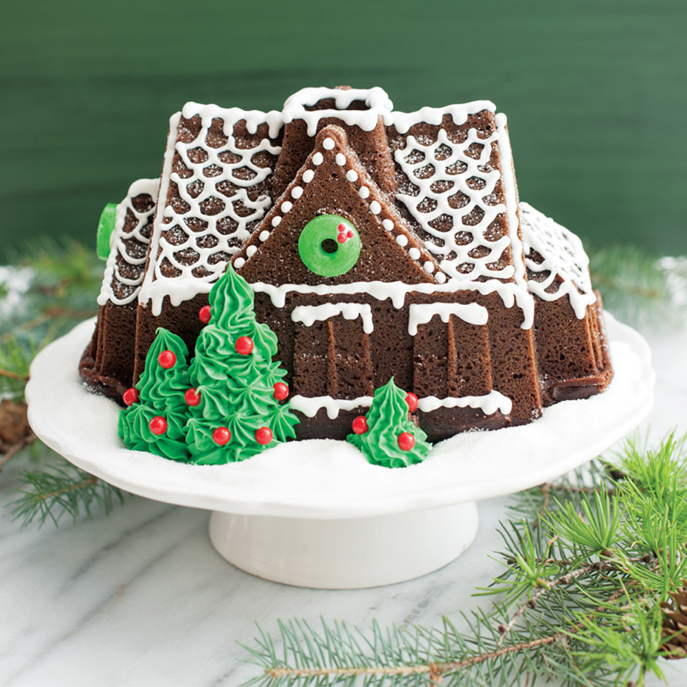 Nordic Ware Gingerbread House Bundt Pan, 9 Cup image 2