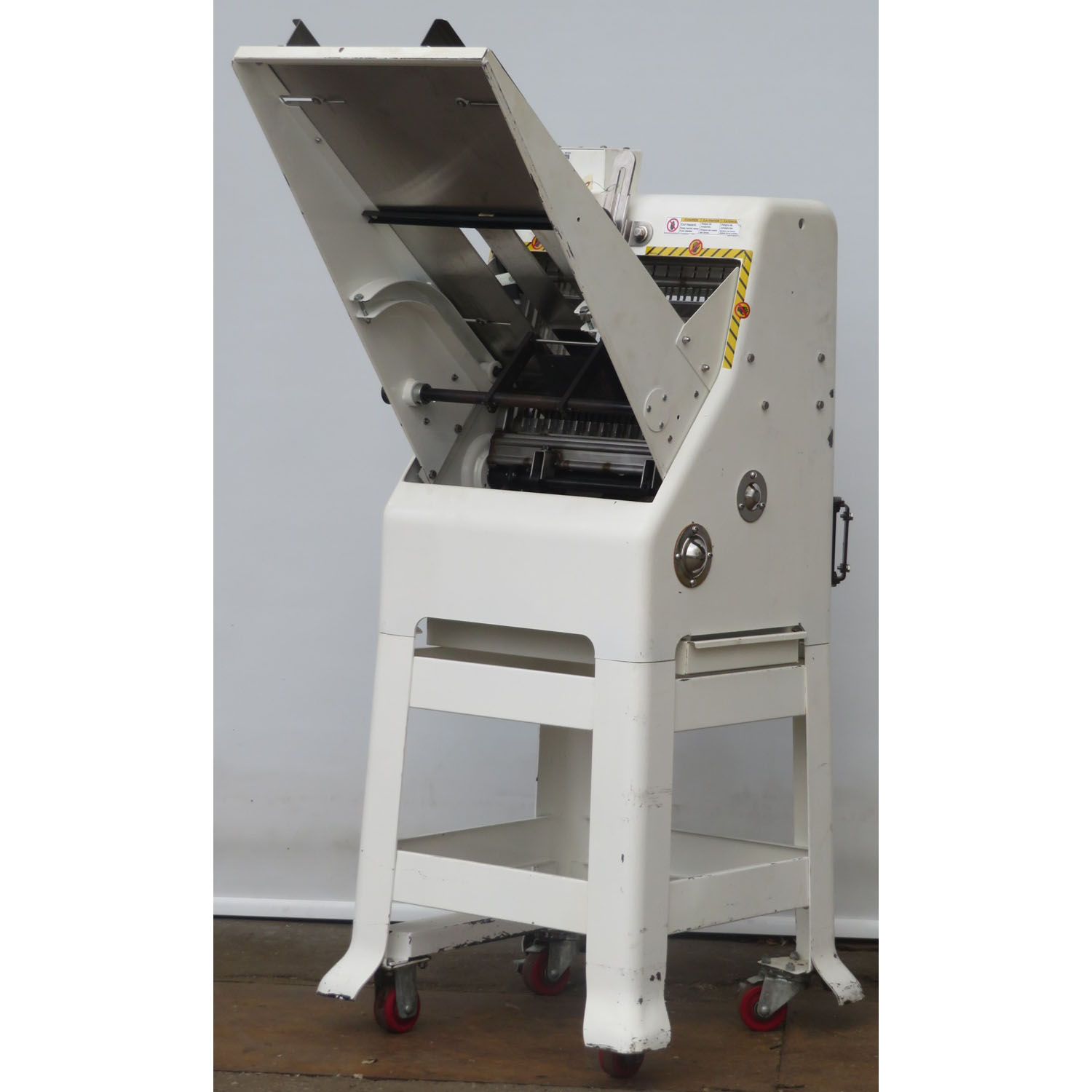 Oliver 797-32 Bread Slicer 1/2" Cut, Used Great Condition image 3