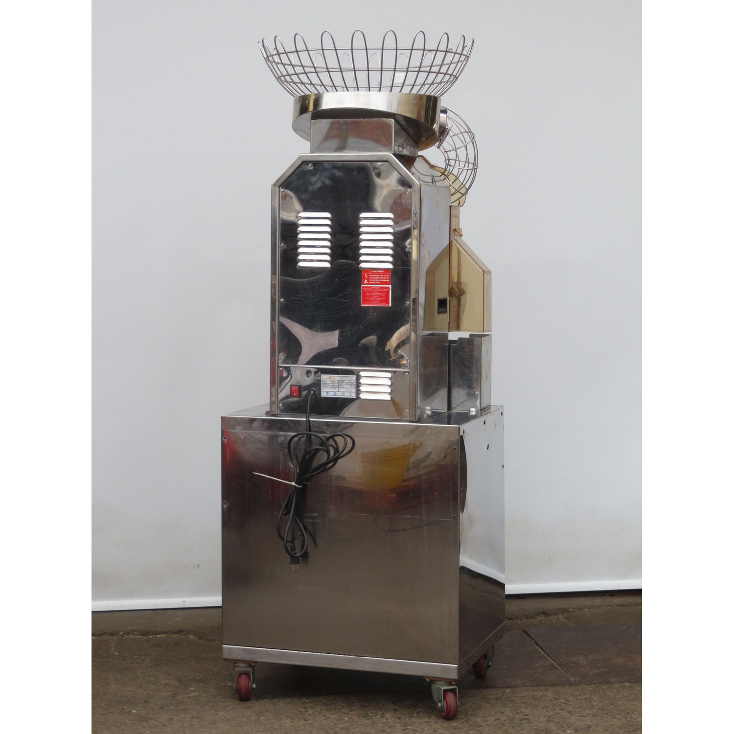 Citrocasa 8000XB Juicer, Used Excellent Condition image 2