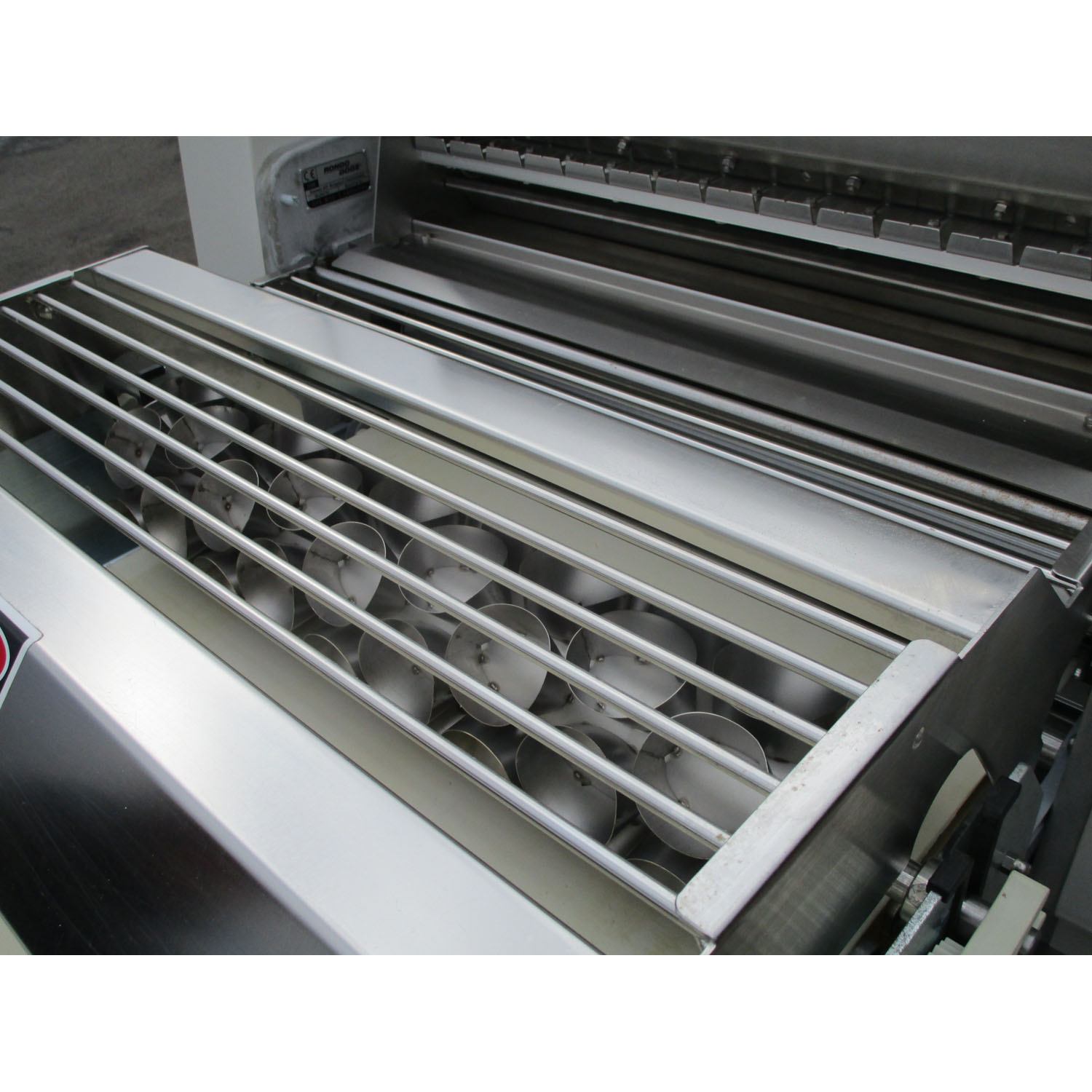 Rondo 122650T39 Donut Cutter, Used Great Condition image 4