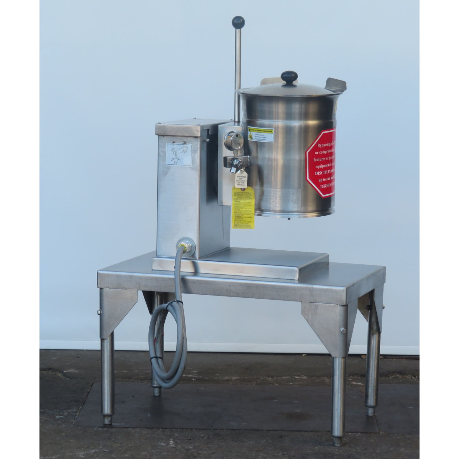 Cleveland KET-3T 3 Gallon Electric Tilt Kettle, Used Great Condition image 3