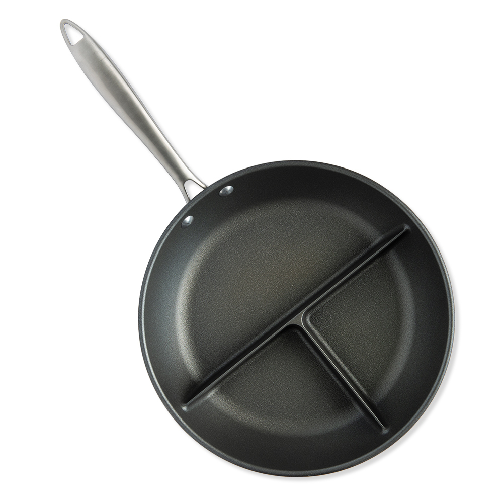 Nordic Ware 3-in-1 Divided Saute Pan image 4