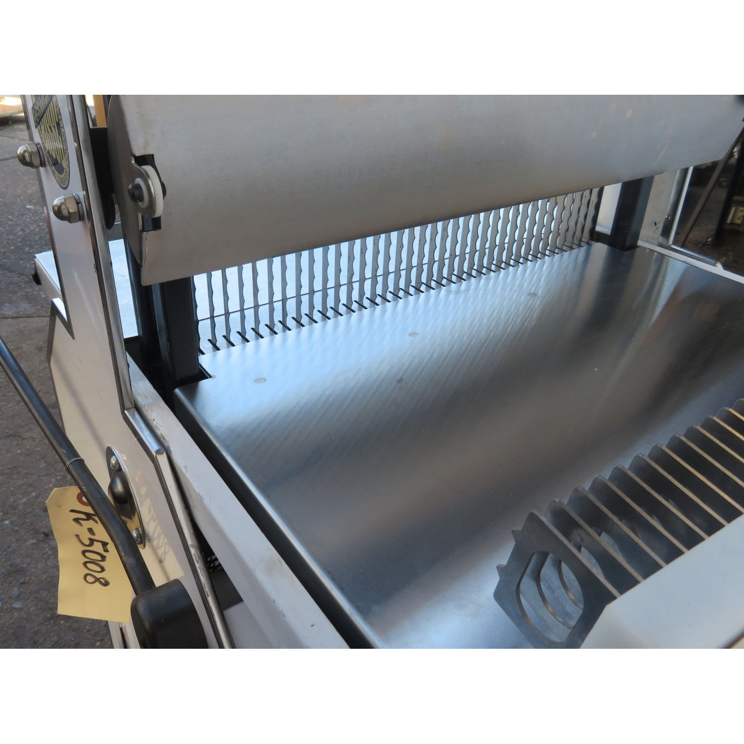 Oliver 777 Bread Slicer, 7/16" Slices, Used Excellent Condition image 2