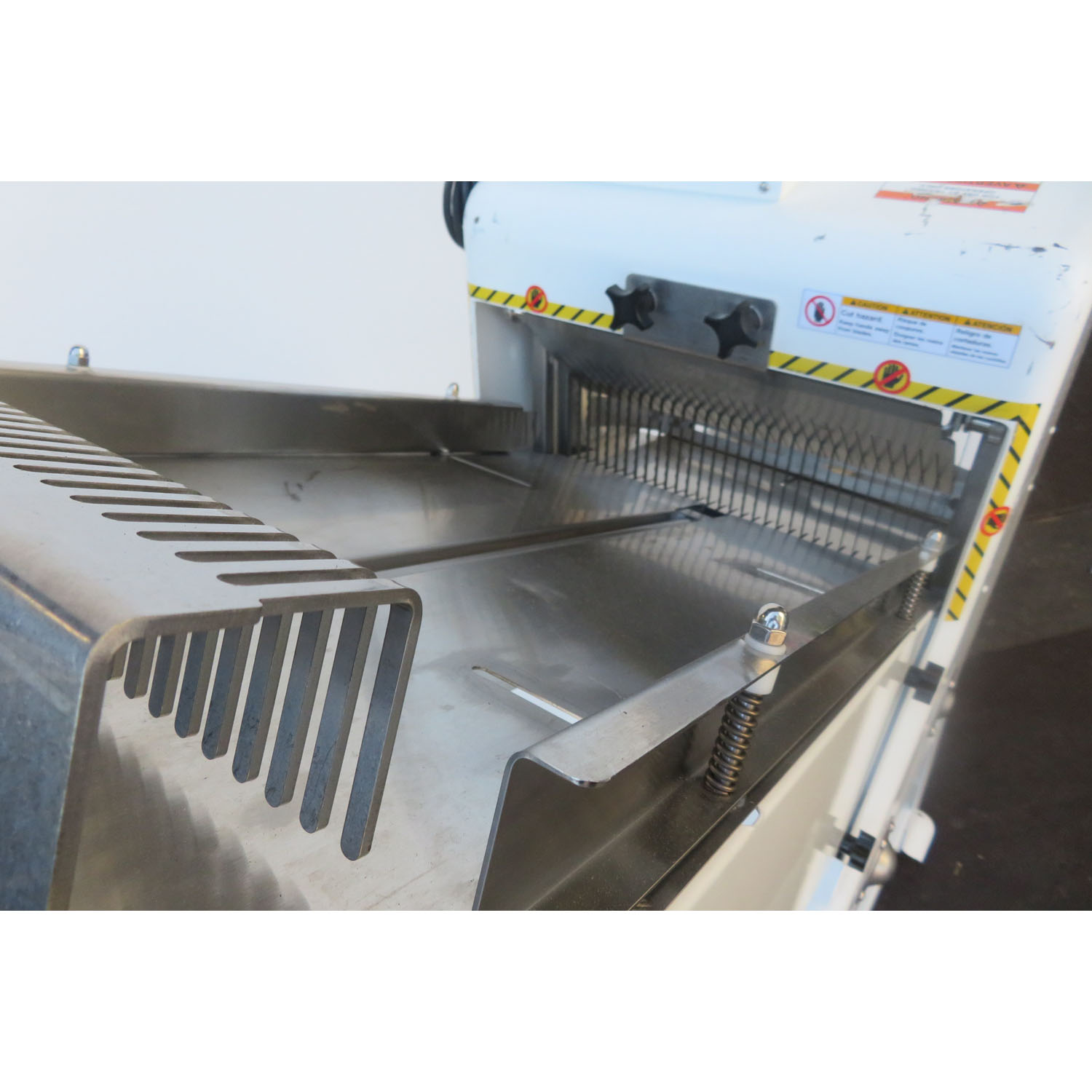 Oliver 797-32NC Bread Slicer 1/2" Cut, Used Excellent Condition image 2