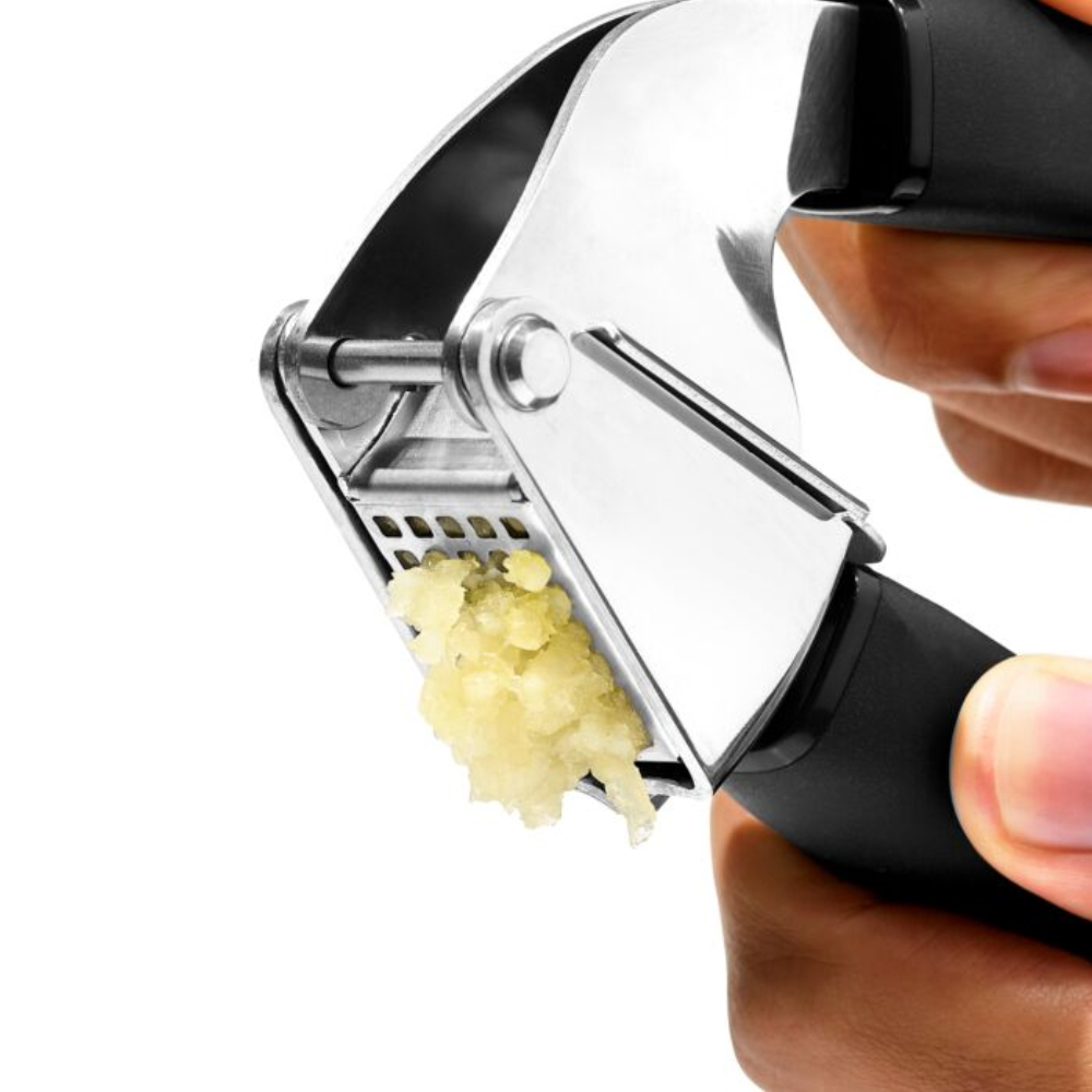 OXO Good Grips Garlic Press image 1