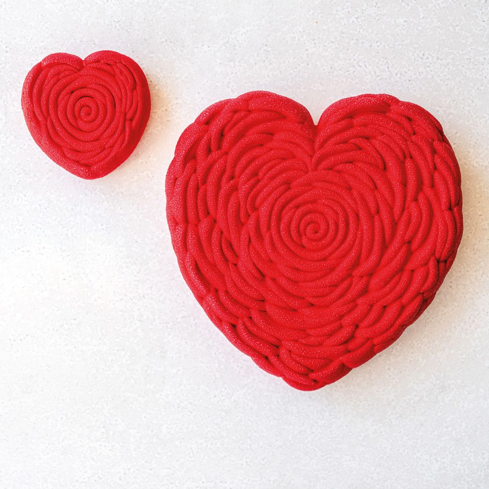 Pavoni KE086 'Je T'aime' Rose Heart Mold, 33.8 oz. image 1