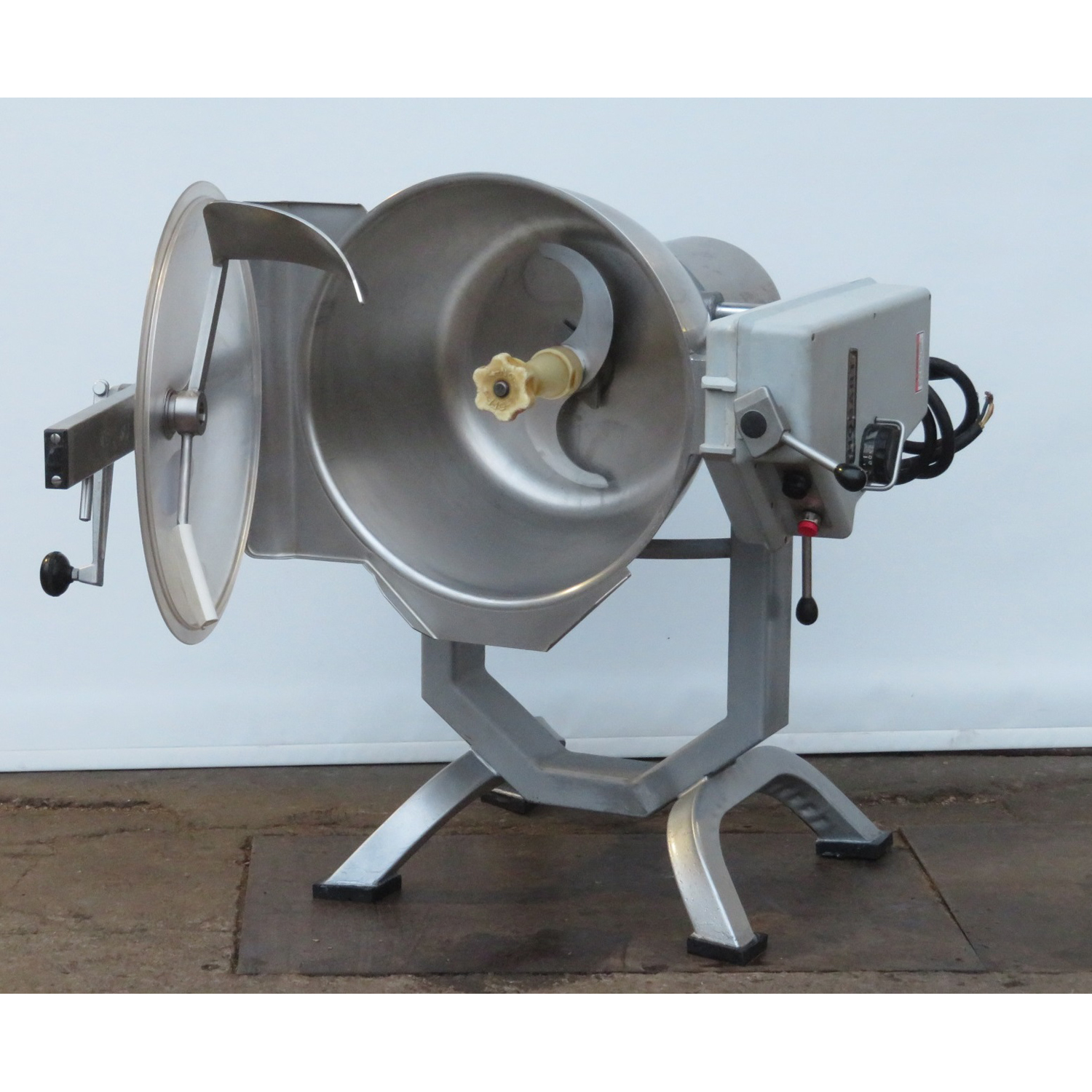 Hobart HCM-450 45 Quart Vertical Cutter Mixer, Used Great Condition image 2