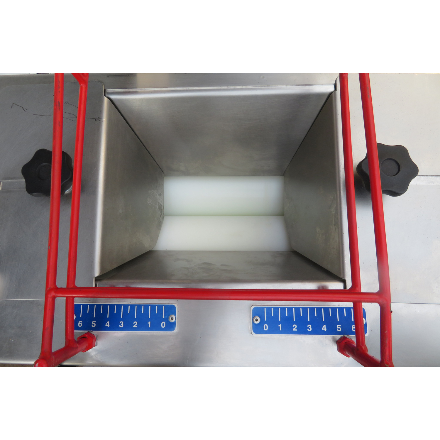 Bloemhof 860L Dough Sheeter & Moulder, Includes 2 Pressure Plates, Used Excellent Condition image 4