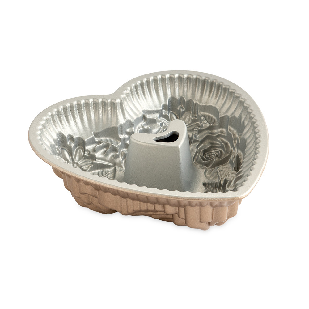 Nordic Ware Floral Heart Bundt Pan, 6 Cup image 1