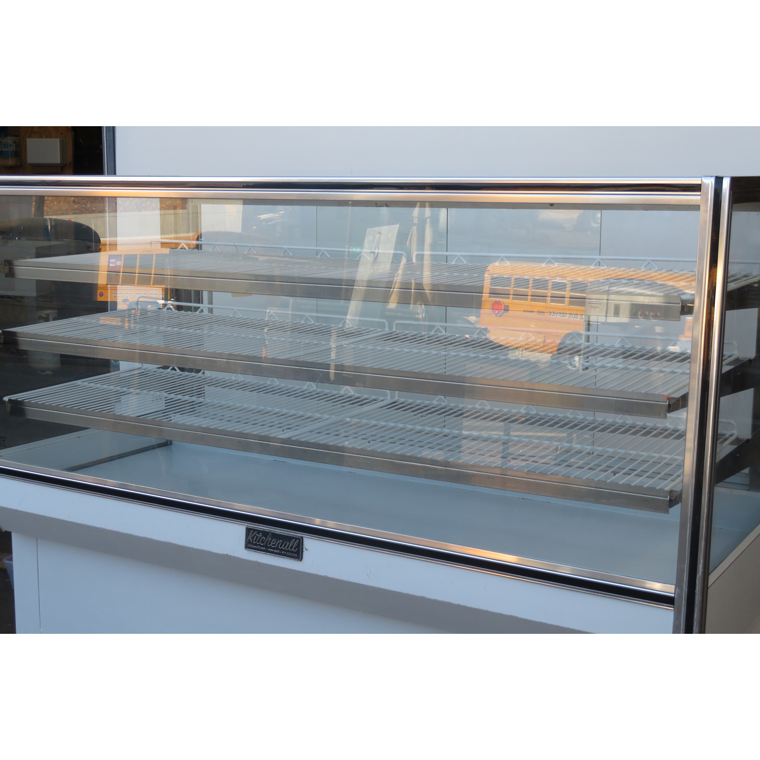 Leader HBK77D Bakery Dry Case 77'', Used Great Condition image 1