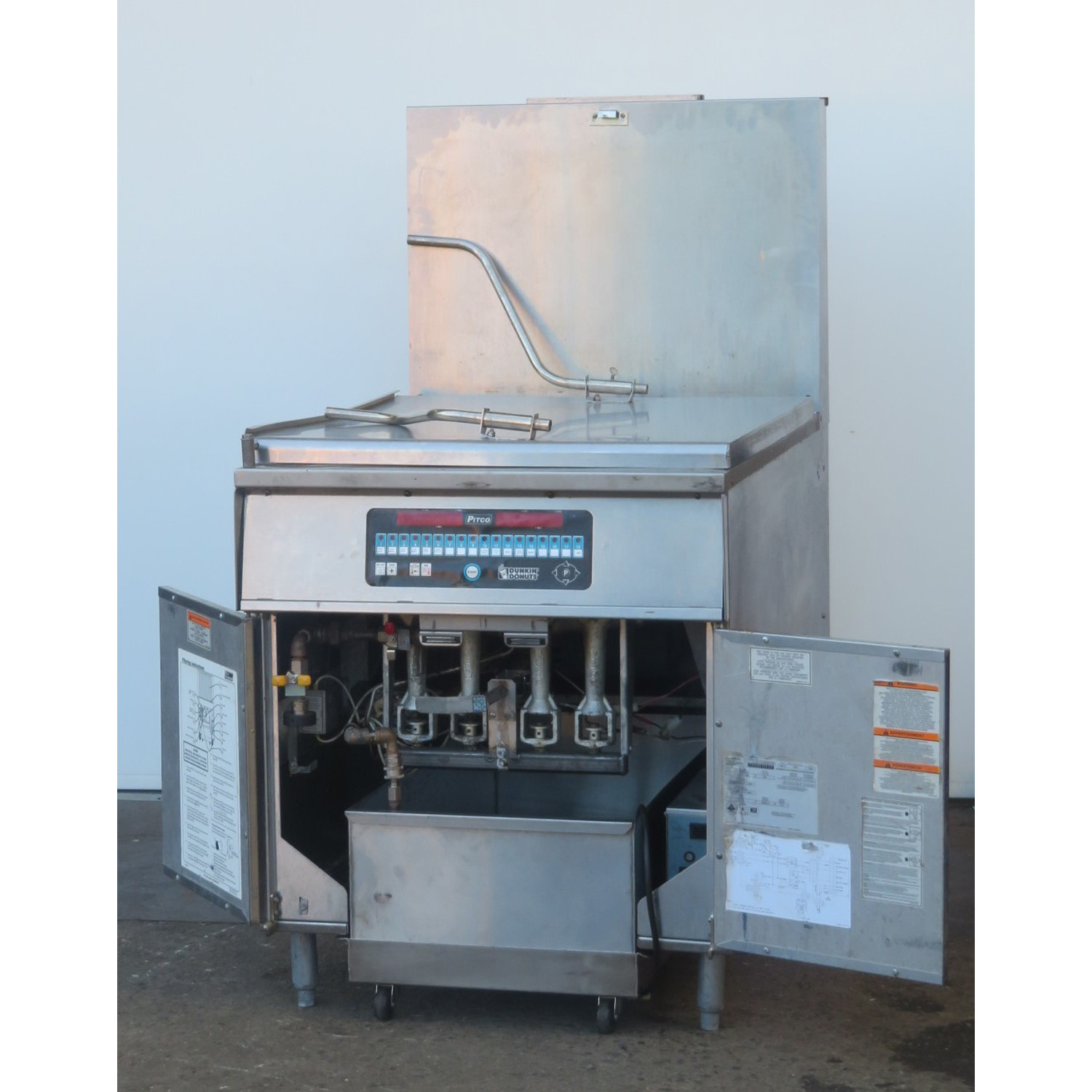 Pitco DD24RUFM Gas Donut Fryer with Oil Filter, Used Great Condition image 3