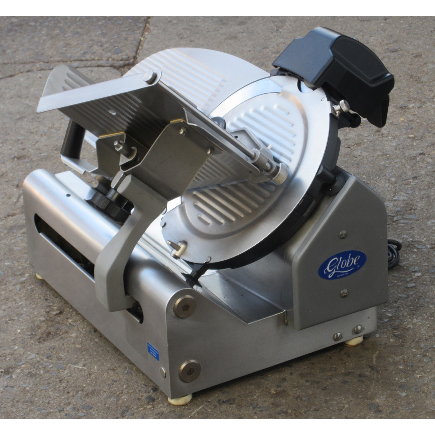 Globe 3600N Meat Slicer, Used Great Condition image 1