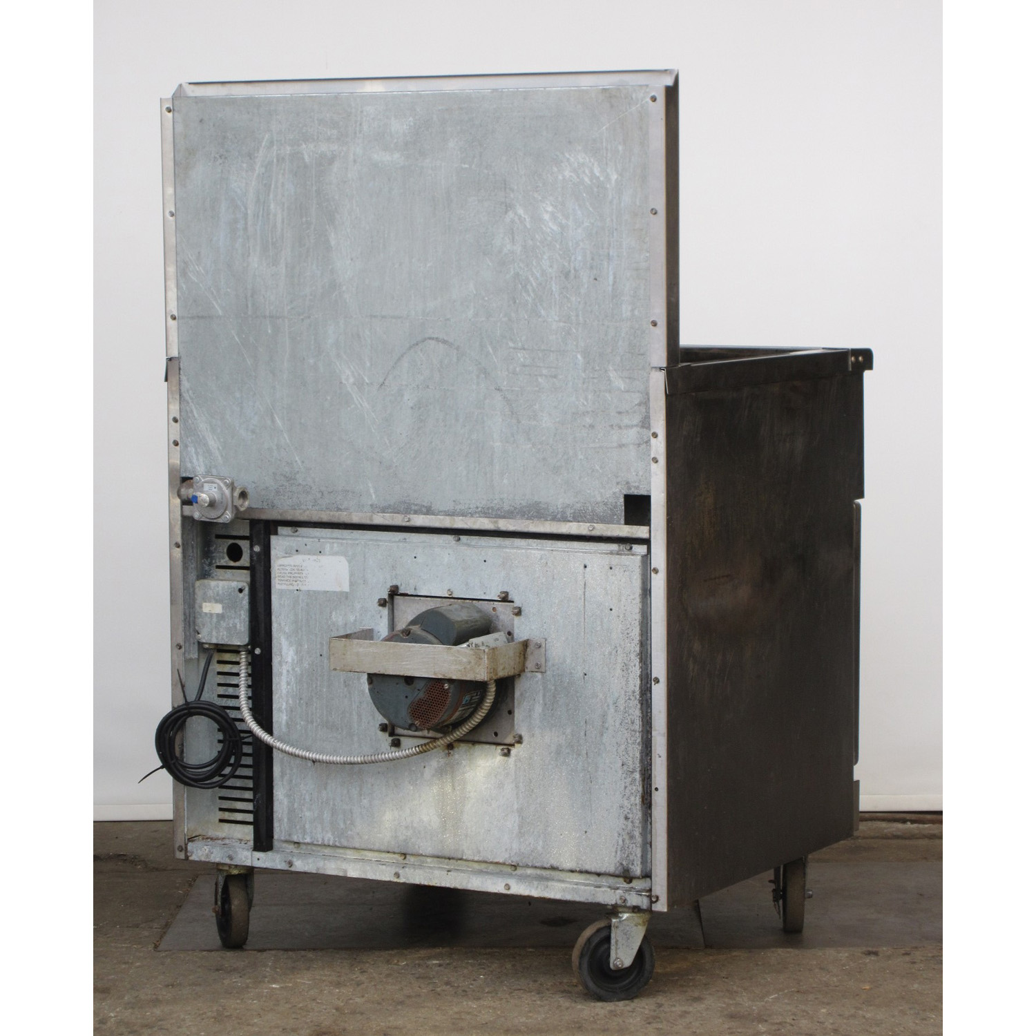 Imperial IR-36BR-C Radiant Broiler Range with Convection Oven Gas, Excellent Condition image 3