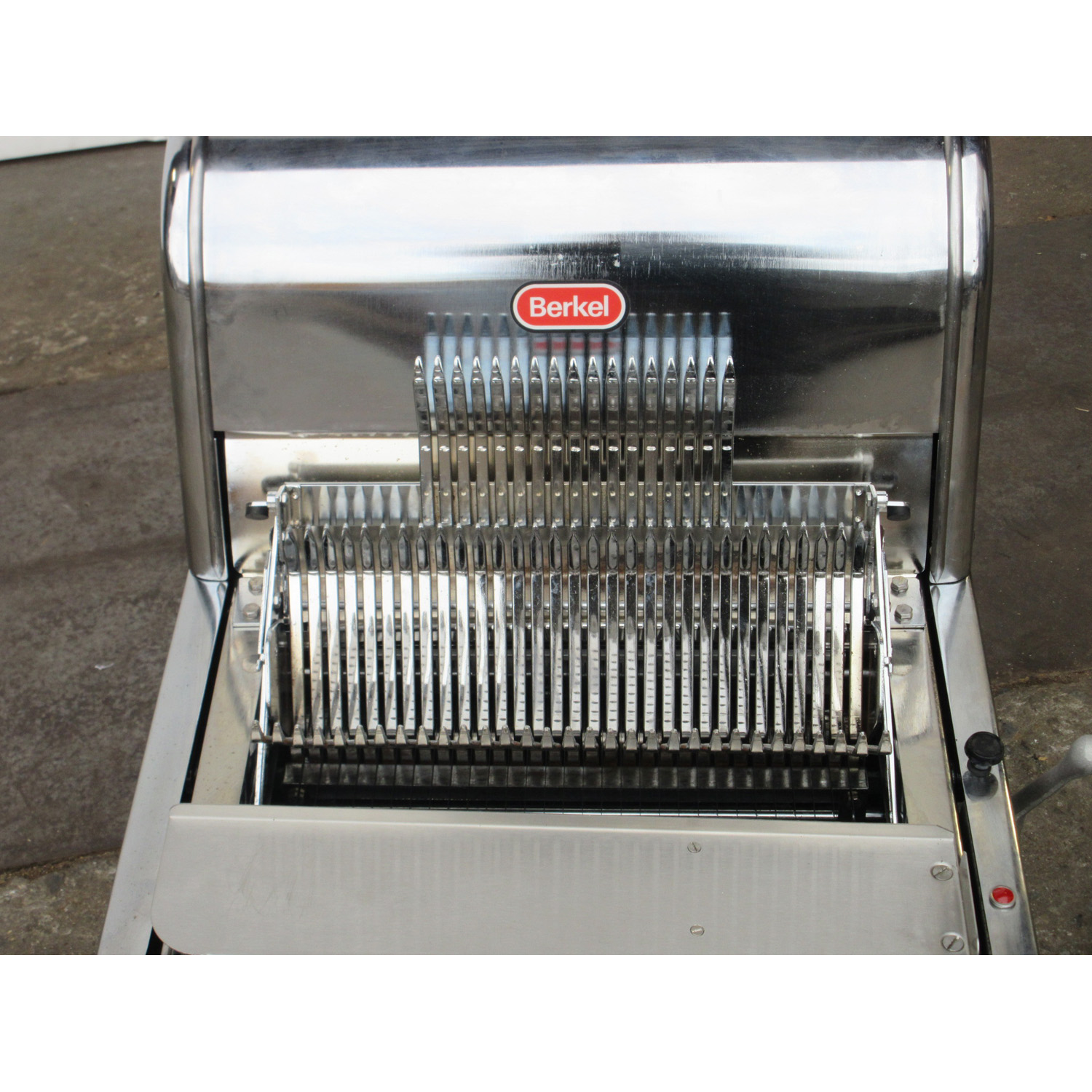 Berkel MB-1/2 Bread Slicer, 1/2" Slices, Used Great Condition image 1