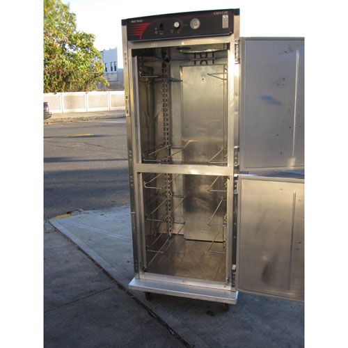 Crescor Insulated Hot Cabinet Model # H137SUA-12C Used Very Good Condition image 2