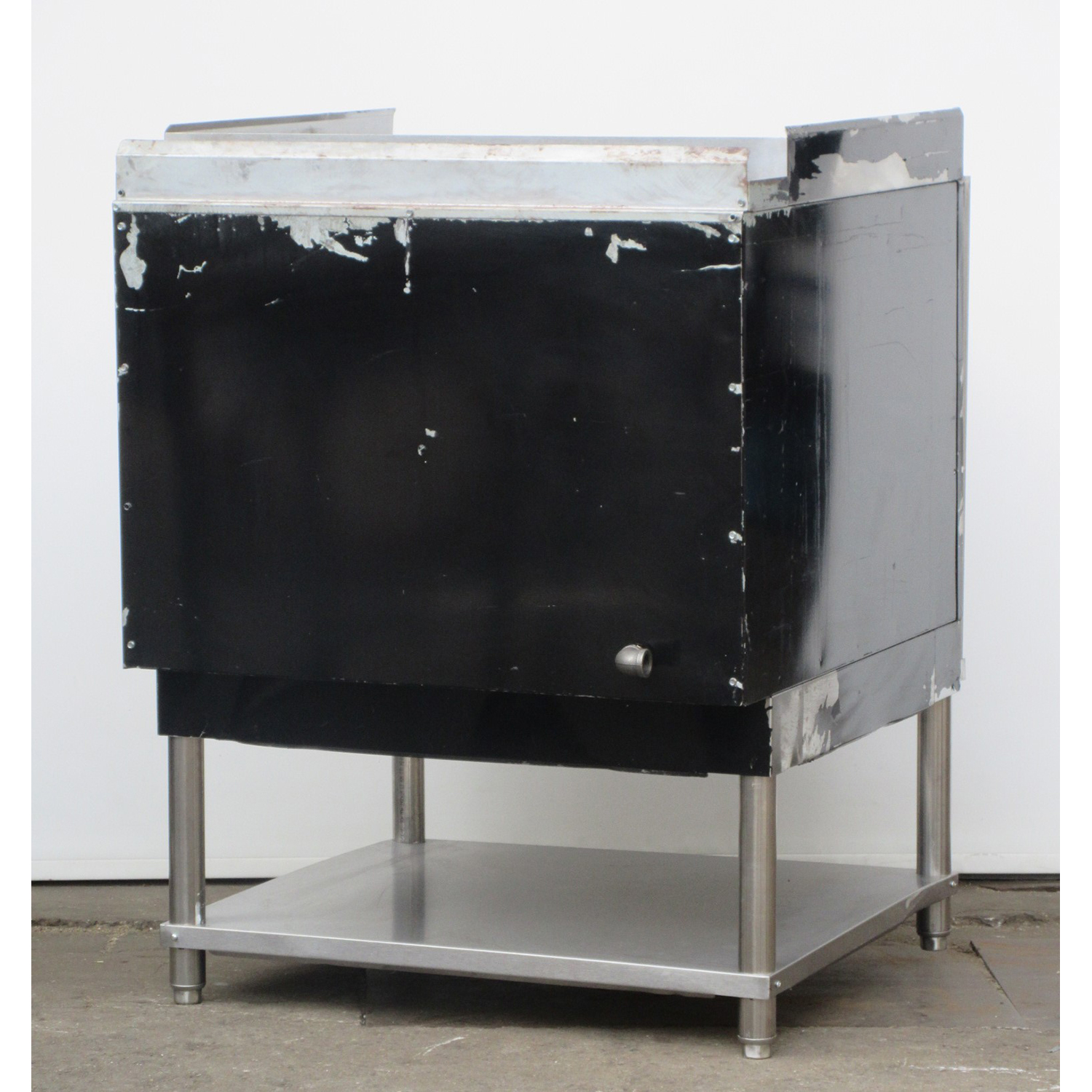 Montague C36SHB Radiglo Steakhouse Gas Broiler 36", Used Excellent Condition image 2