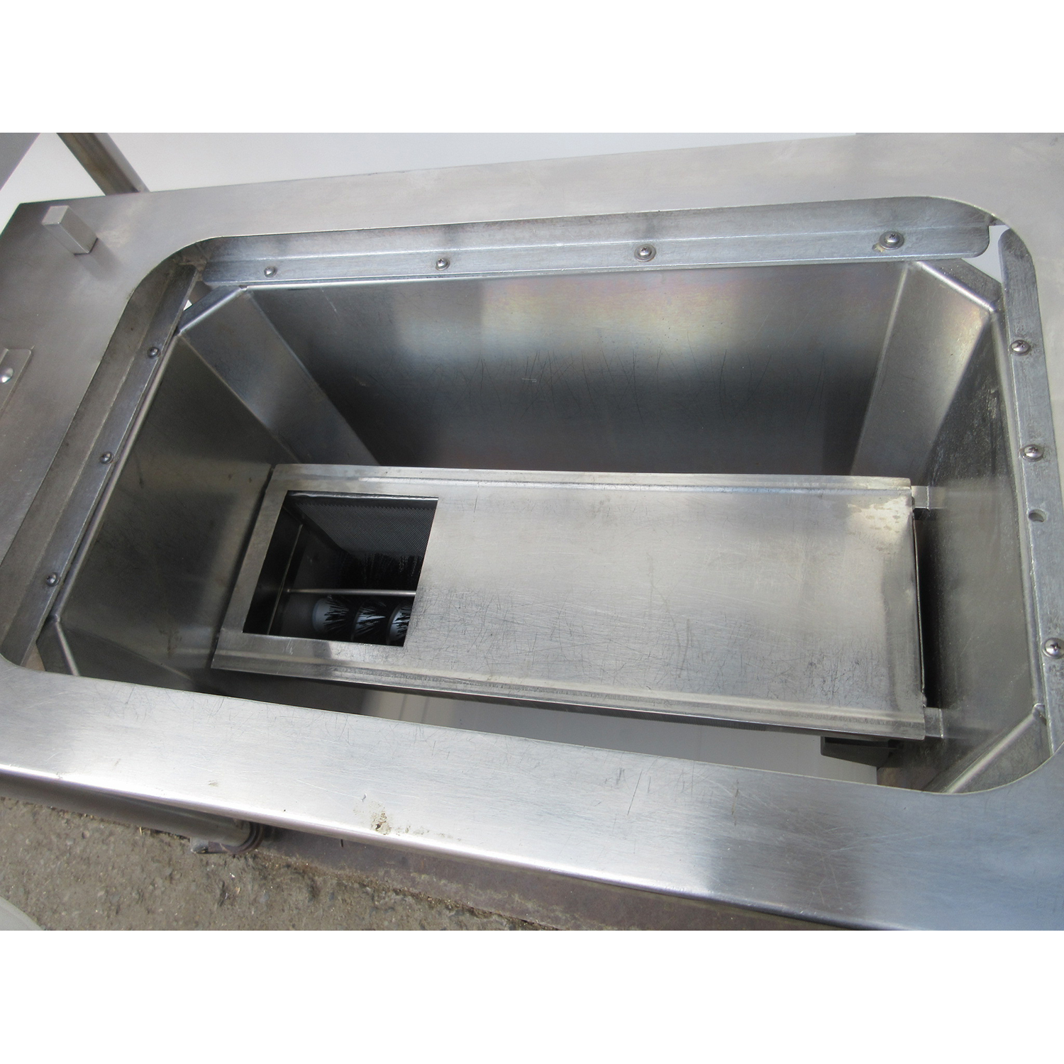 Bettcher Breading System W/AryKing Breader Blender Sifter, Used Excellent Condition image 4