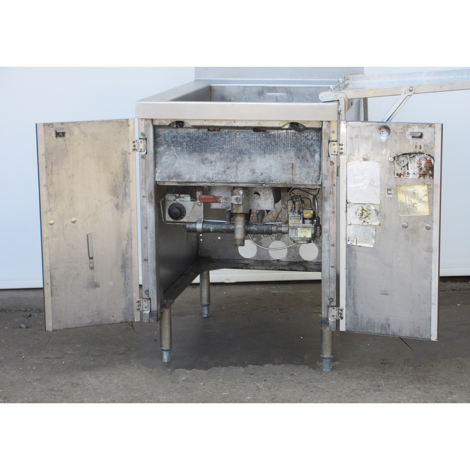 Anets Donut Fryer, Natural Gas, Used Excellent Condition image 3