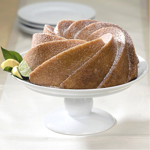 Nordicware Classic Bundt Cake Pan 12-Cup / 2.8 Liter Bundt Baking Pans 