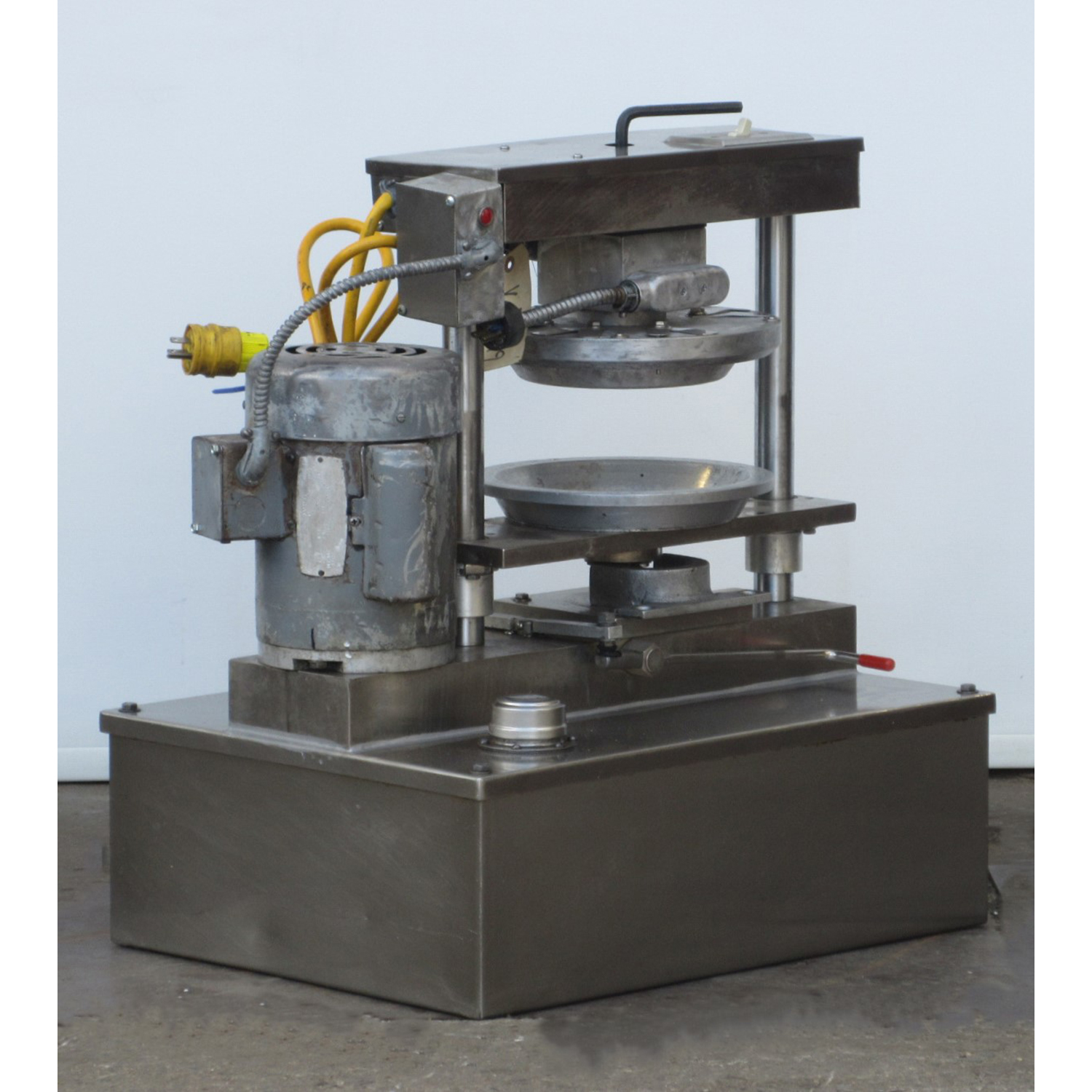 Comtec 1100 Pie Press, Used Excellent Condition image 3