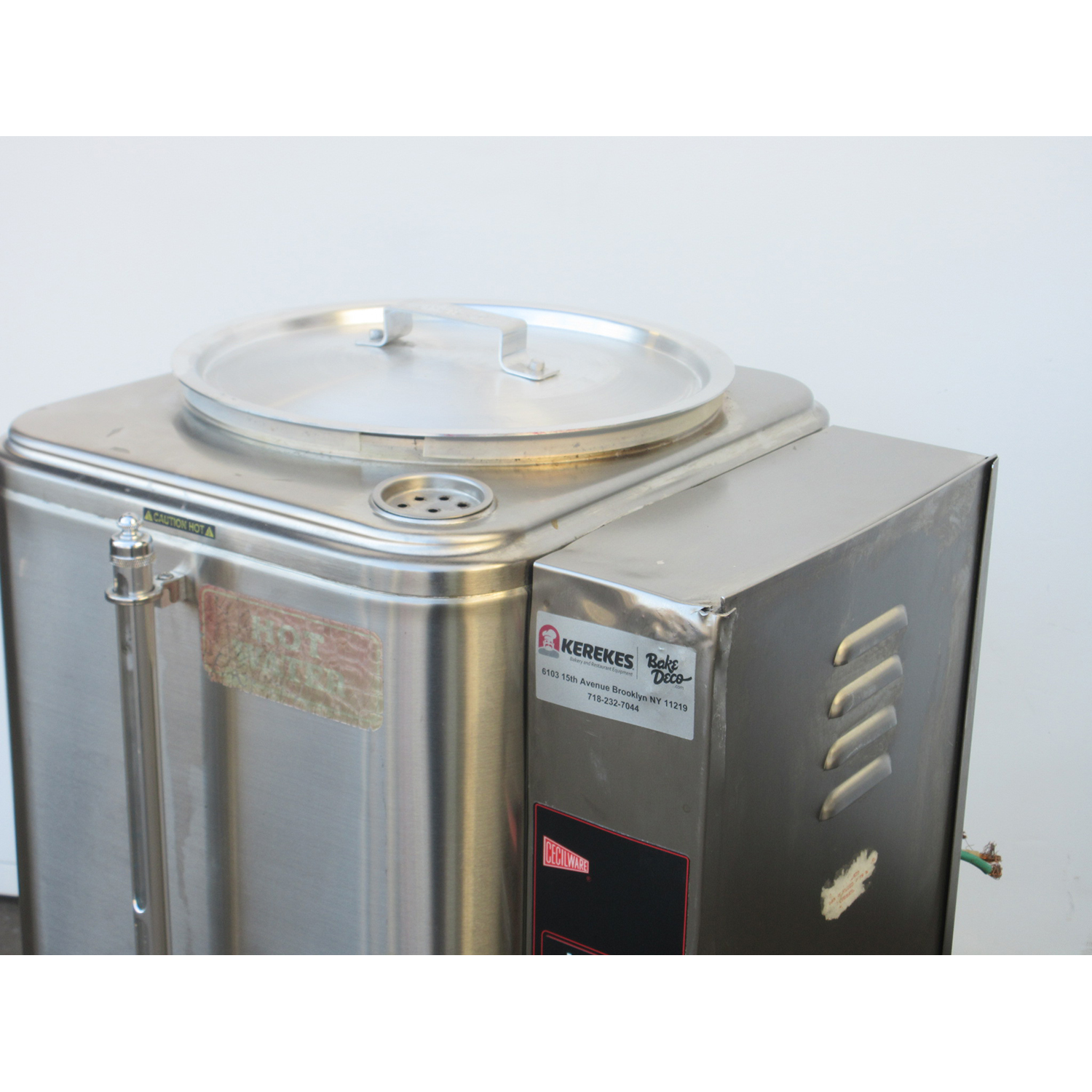 Grindmaster ME-15E-208 Hot Water Boiler 15 Gallon, Electric, Used Excellent Condition image 1