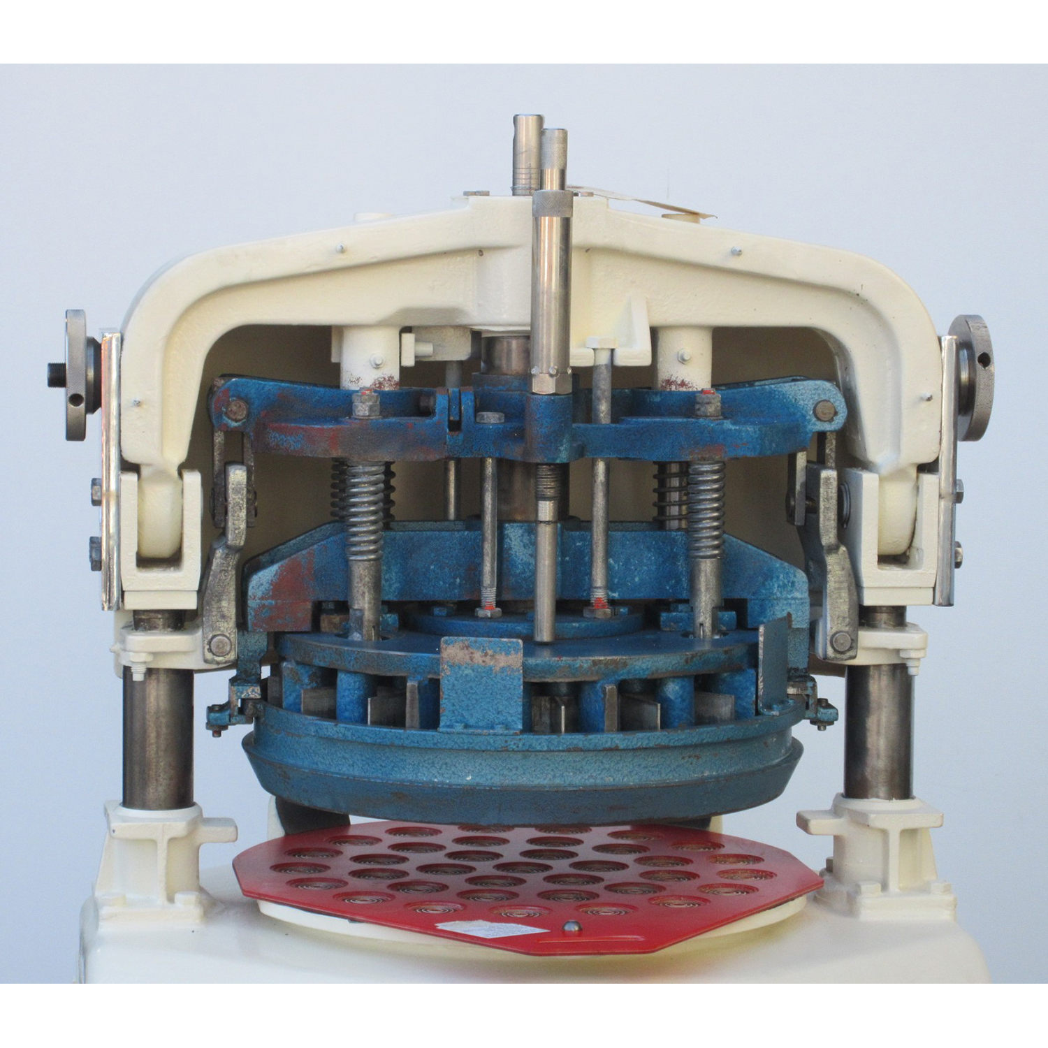 Erika 11-30A Fully-Automatic Divider Rounder 36 Part, Used Excellent Condition image 3