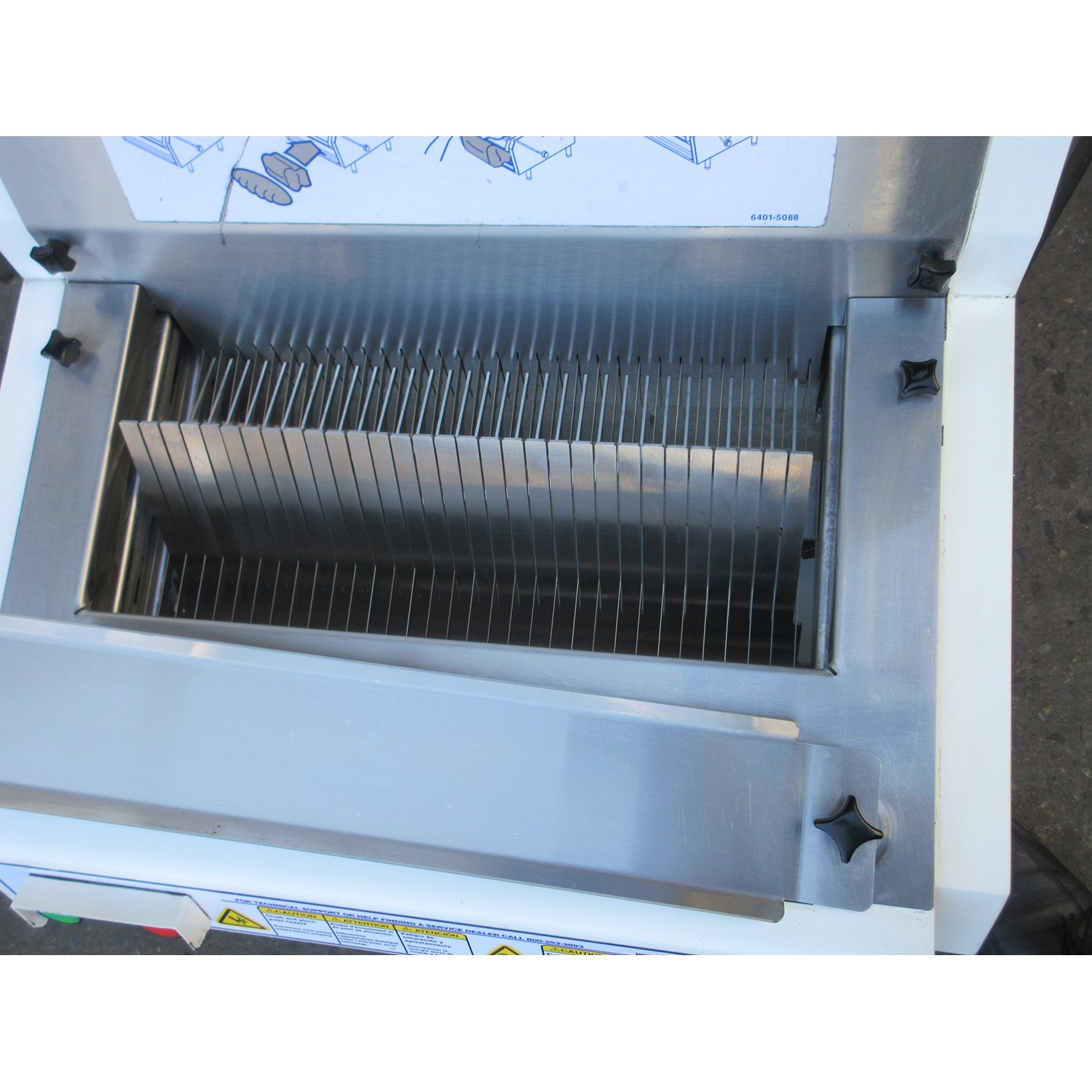 Oliver 732-N Countertop Bread Slicer, 1/2" Cut, Used Excellent Condition image 1