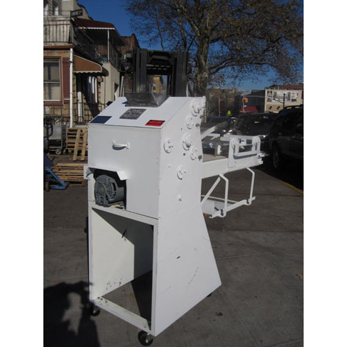 Acme 8 Rol Sheeter Molder Used Good Condition  image 4