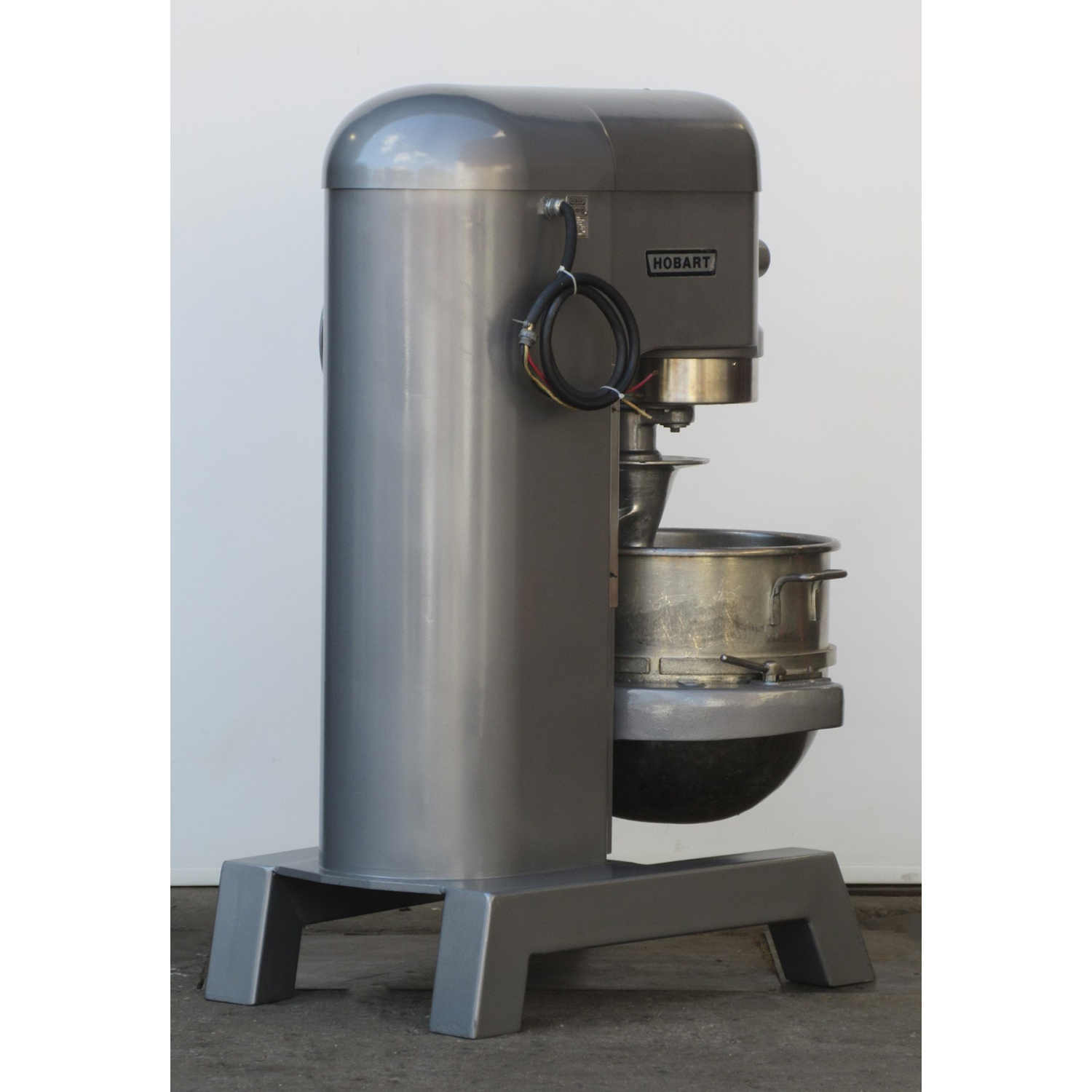 Hobart L800 Mixer 80 Qt, Used Excellent Condition image 2