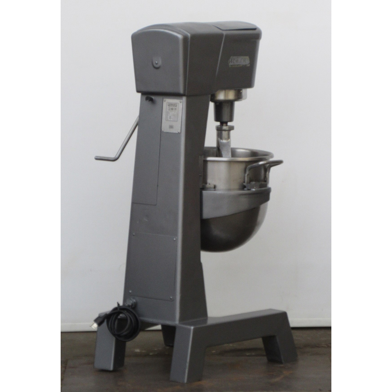 Hobart D300 Mixer 30 Qt, Used Excellent Condition image 2