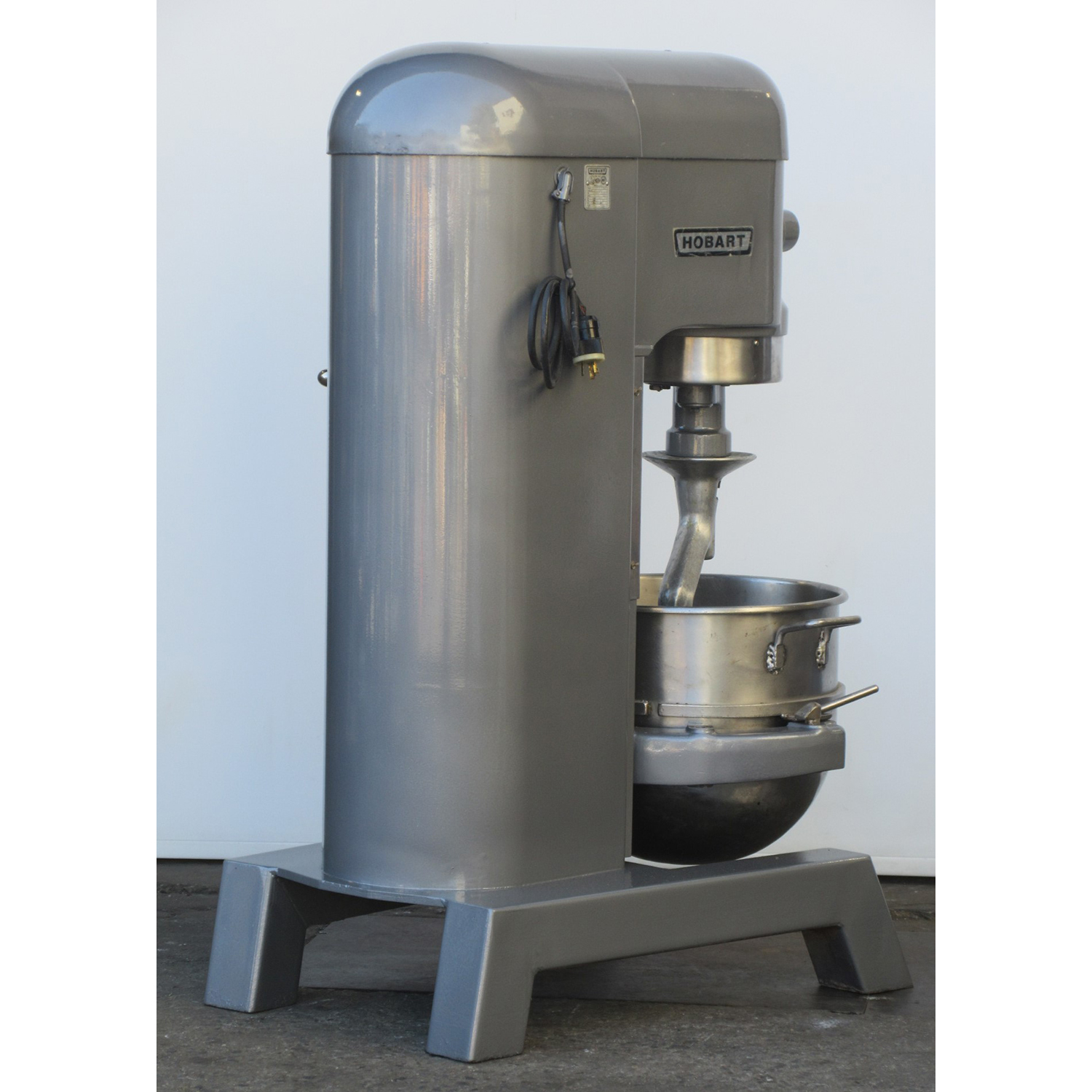 Hobart H-600T Mixer 60 Qt, Used Excellent Condition image 2