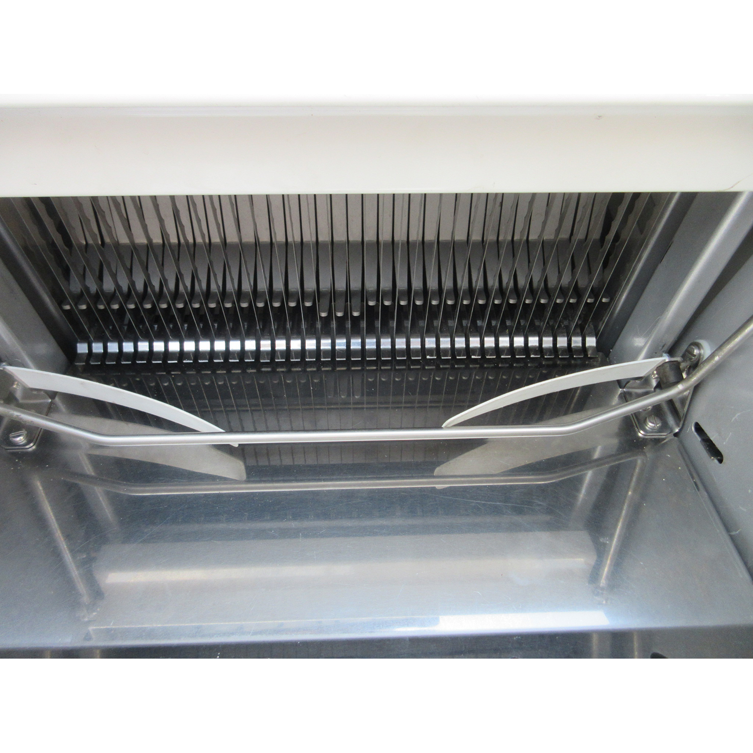 JAC SFN450/12 Bread Slicer, 12mm Cut, Self-Serve, Used Excellent Condition image 3
