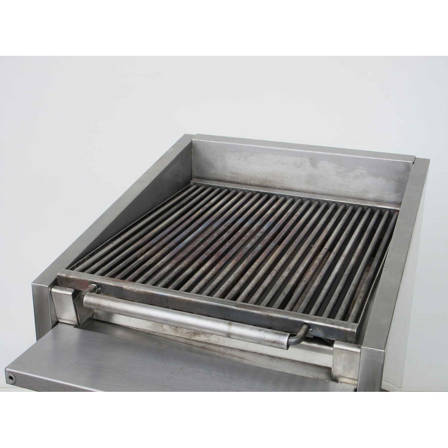 MagiKitch'n FM-RMB-624 Radiant Broiler 24'', Used Excellent Condition image 1