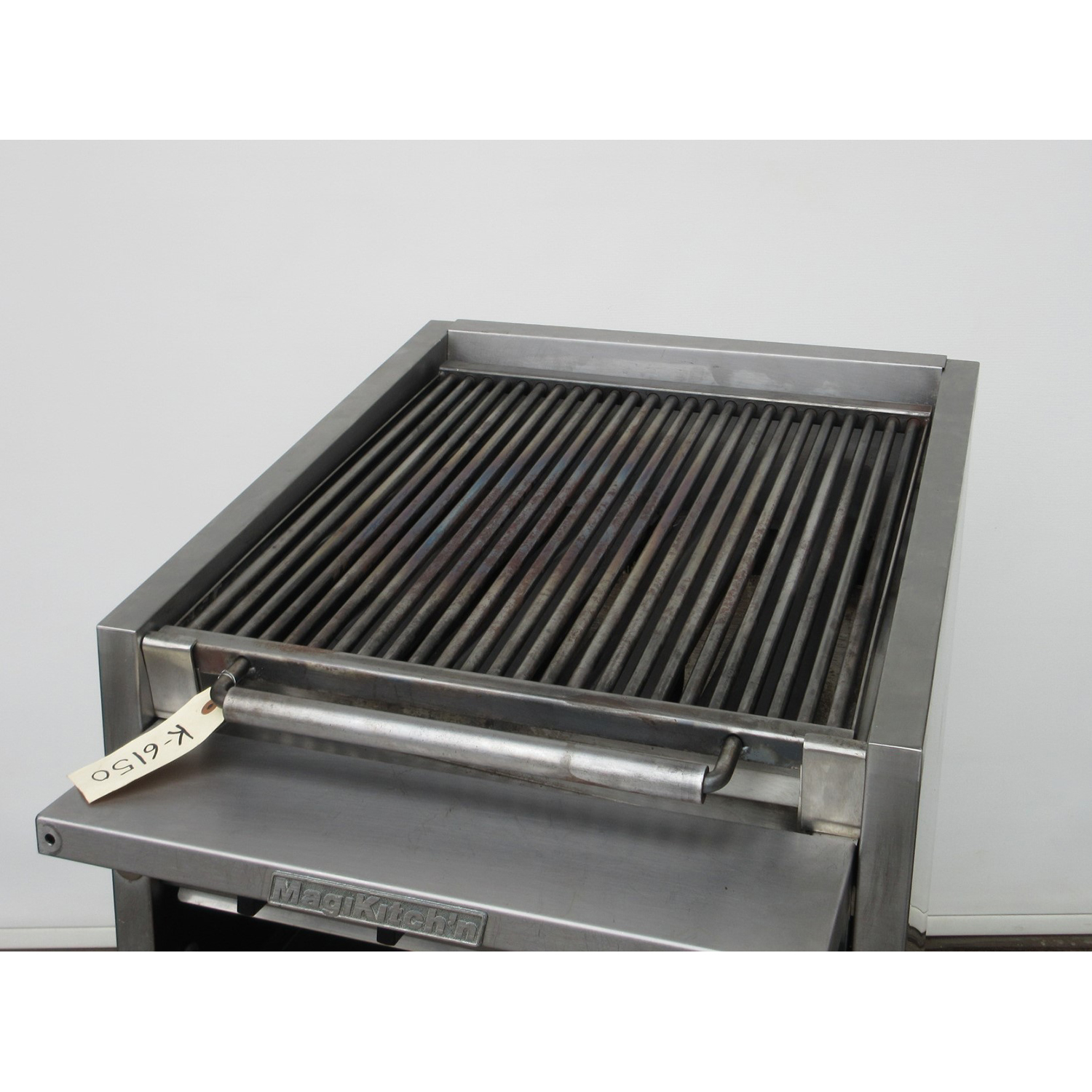 MagiKitch'n FM-RMB-624 Radiant Broiler 24'', Used Excellent Condition image 3