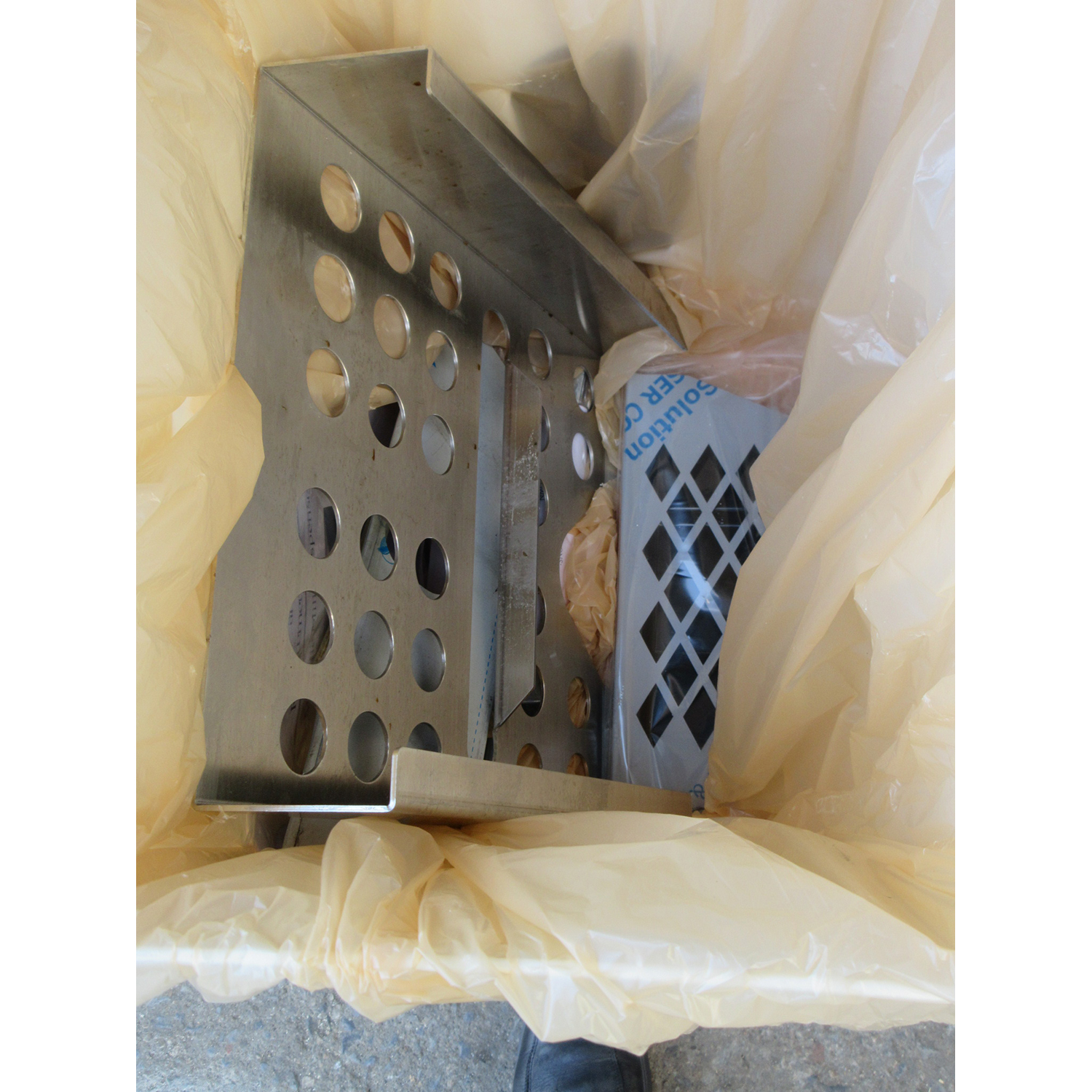 Silver King SKMAJ1-CAM3 Single Valve Milk Dispenser, Brand New image 2