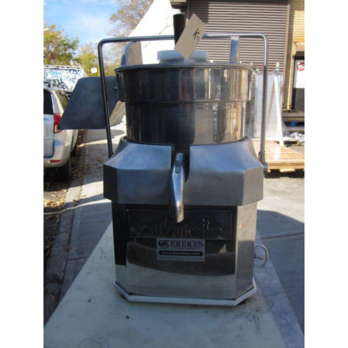 Automatic Juicer Model # V-10 Used Very Good Condition image 4